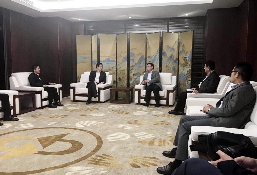 1545717574288803.jpg 01.jpg