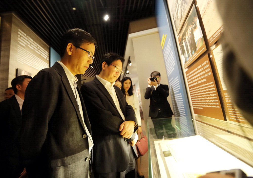 1545717639716414.jpg 06.jpg