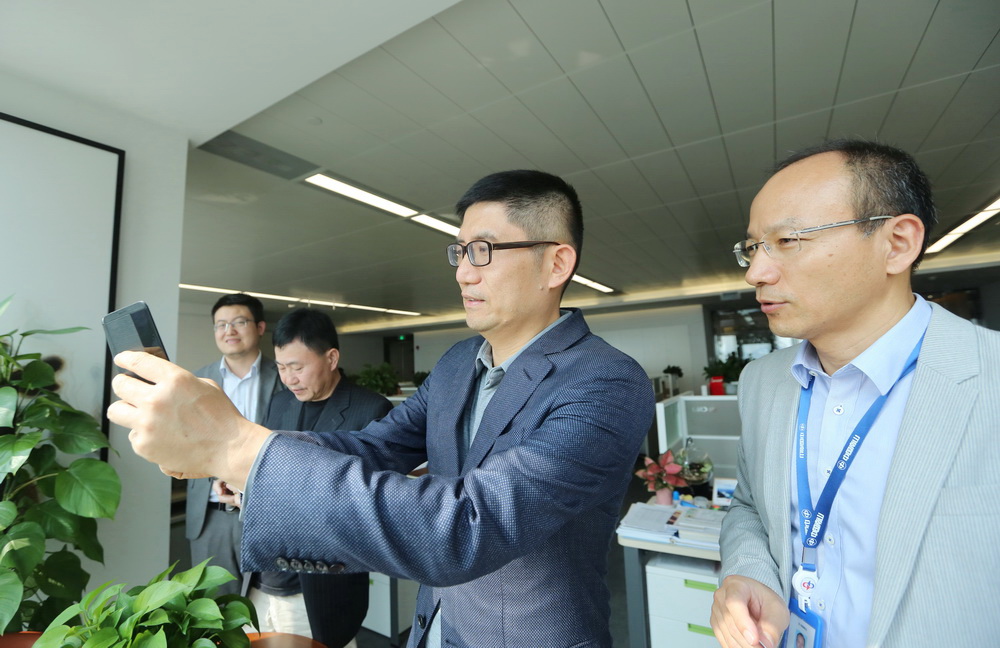 1555585345102528.jpg 2A4A5041.jpg